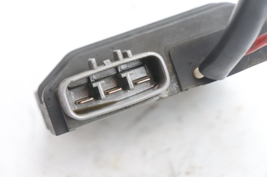 photo de REGOLATORE YAMAHA TDM ABS 900 (2002 - 2014) - Primo piano tecnico