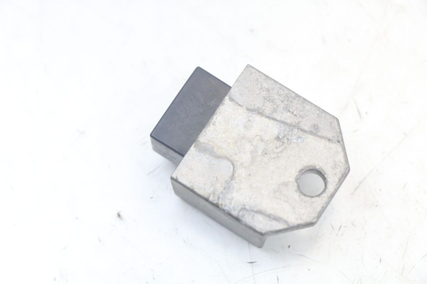 photo de REGOLATORE DI CARICA PEUGEOT TKR TREKKER FURIOUS 50 (2005 - 2014) - Altra angolazione