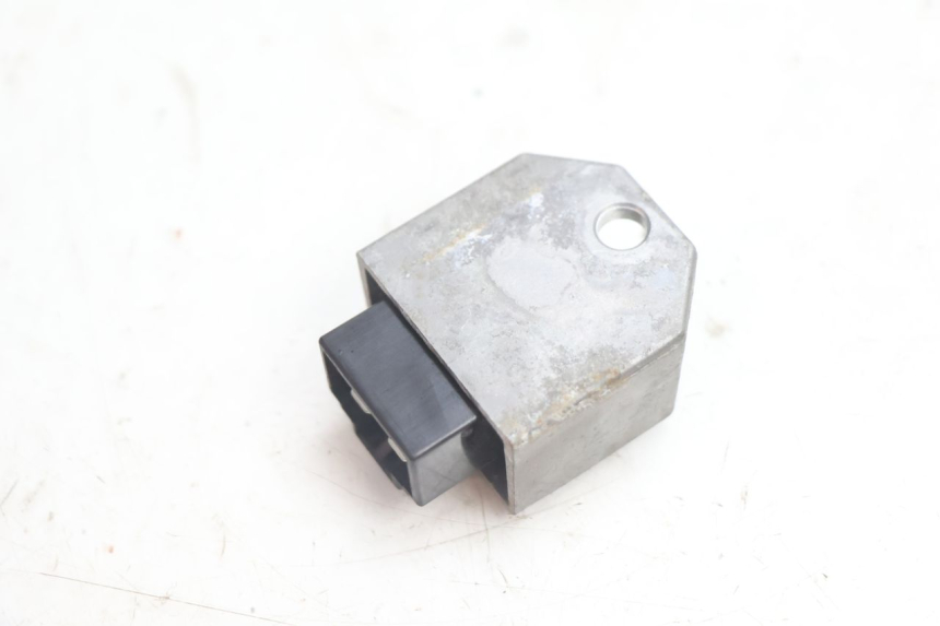photo de REGOLATORE DI CARICA PEUGEOT TKR TREKKER FURIOUS 50 (2005 - 2014) - Altra angolazione