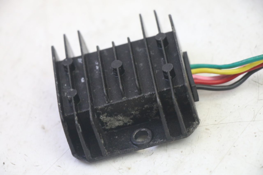 photo de REGOLATORE DI CARICA SUKIDA TOP 1 50 (2003 - 2010) - Zoom sullo stato d'uso