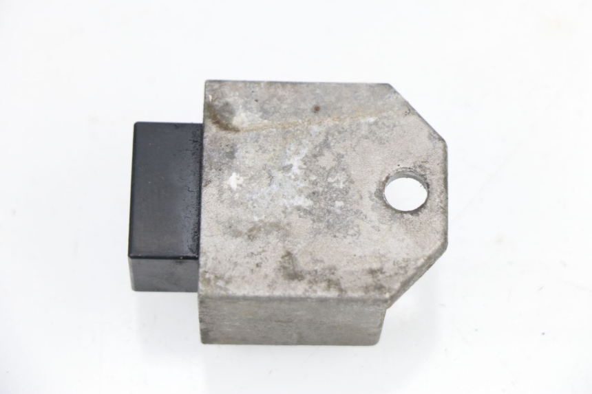 photo de Regolatore di carica PEUGEOT TREKKER TKR 50 (2005 - 2014) - Dettaglio del componente