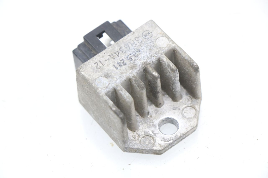 photo de Regolatore di carica PEUGEOT TREKKER TKR 50 (2005 - 2014) - Zoom sullo stato d'uso