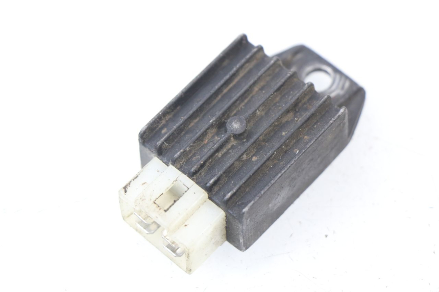 photo de Regolatore di carica PEUGEOT TREKKER TKR 50 (2005 - 2014) - Vista principale