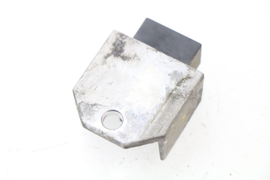 photo de Regolatore di carica PEUGEOT TREKKER TKR 50 (2005 - 2014) - Dettaglio del componente