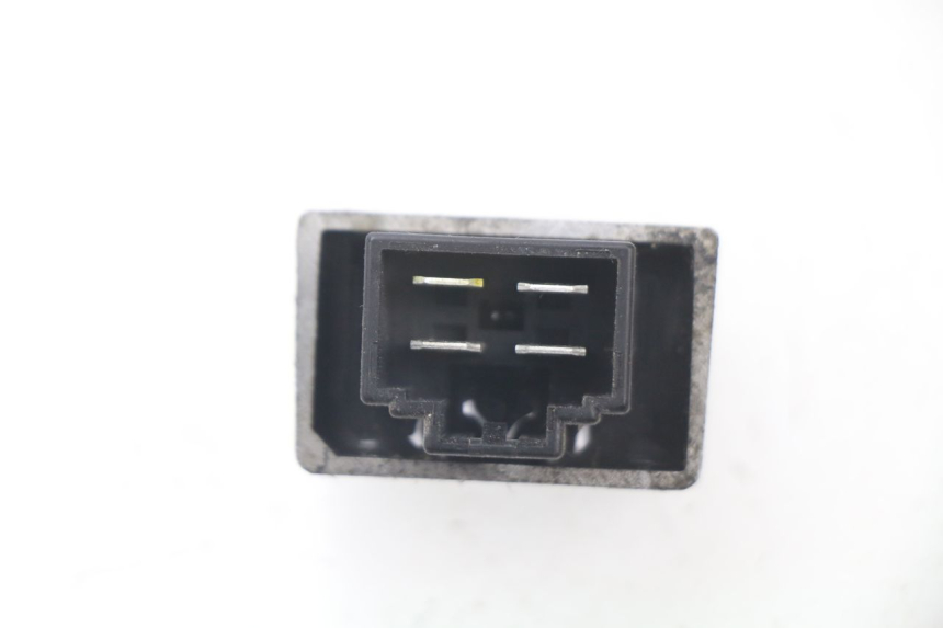 photo de Regolatore di carica PEUGEOT TREKKER TKR 50 (2005 - 2014) - Zoom sullo stato d'uso