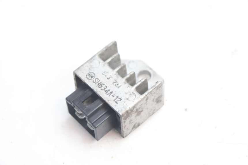 photo de Regolatore di carica PEUGEOT TREKKER TKR 50 (2005 - 2014) - Vista principale