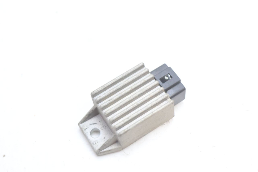 photo de REGOLATORE DI CARICA PEUGEOT TREKKER 50 (1995 - 2004) - Dettaglio del componente