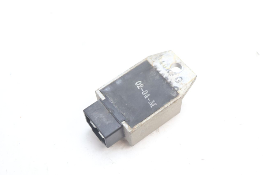 photo de REGOLATORE DI CARICA PEUGEOT TREKKER 50 (1995 - 2004) - Altra angolazione