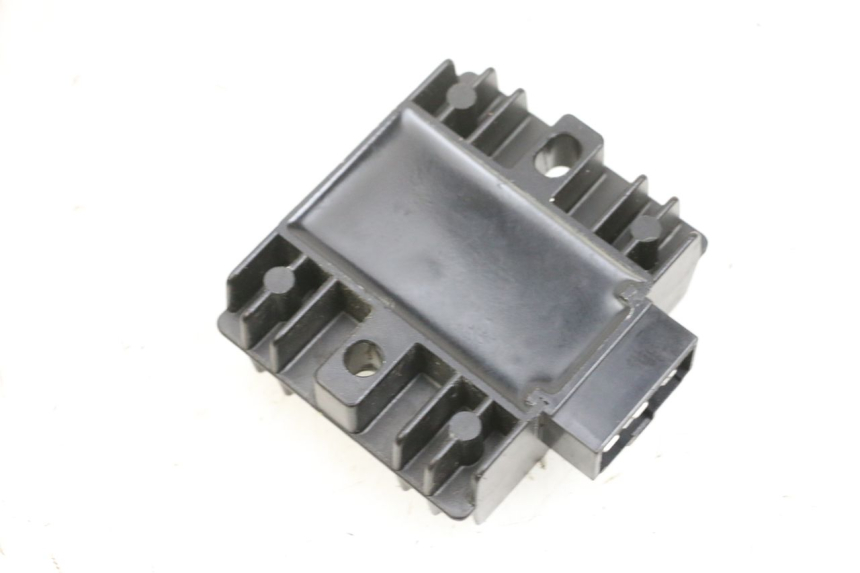 photo de REGOLATORE YAMAHA TRICITY 300 (2020 - 2024) - Zoom sullo stato d'uso