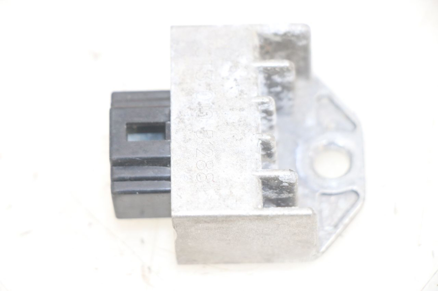 photo de REGOLATORE DI CARICA PEUGEOT TWEET 4T 50 (2014 - 2019) - Vista principale