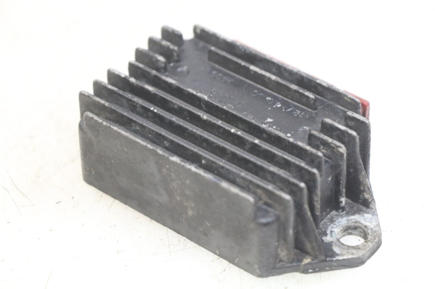 photo de REGOLATORE DI CARICA PIAGGIO TYPHOON 50 (1993 - 1999) - Zoom sullo stato d'uso