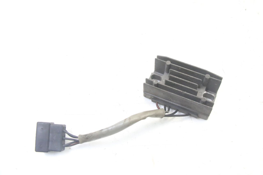 photo de REGOLATORE DI CARICA SUZUKI UH BURGMAN 125 (2002 - 2006) - Zoom sullo stato d'uso