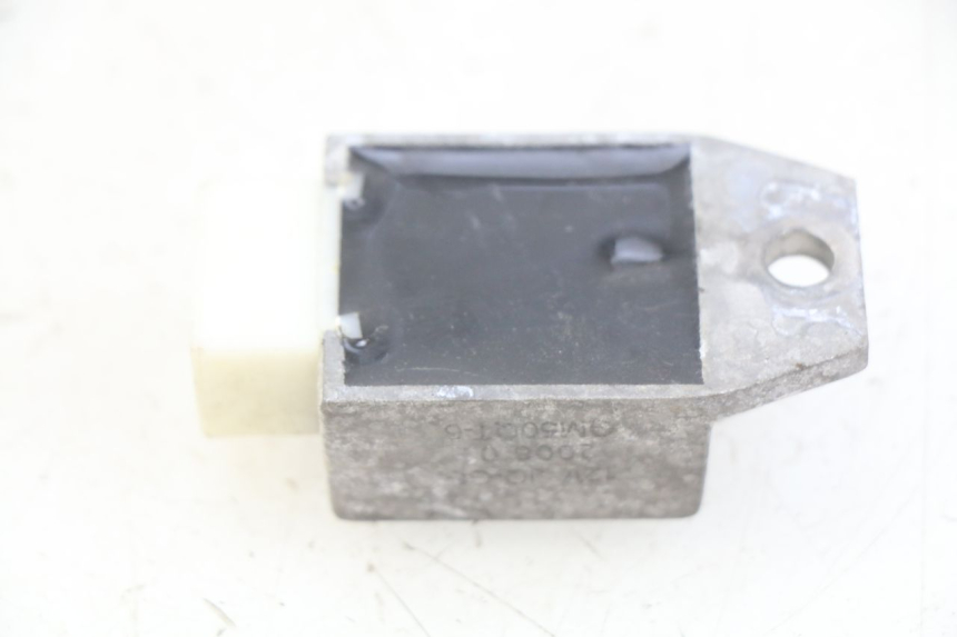 photo de REGOLATORE DI CARICA PEUGEOT V-CLIC VCLIC 50 (2007 - 2013) - Zoom sullo stato d'uso