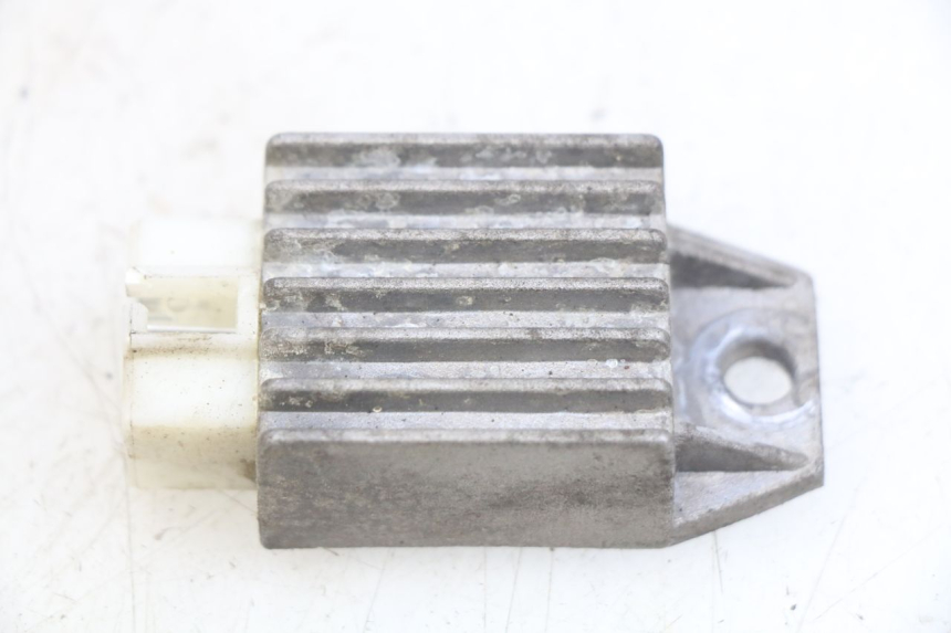 photo de REGOLATORE DI CARICA PEUGEOT V-CLIC VCLIC 50 (2007 - 2013) - Vista principale