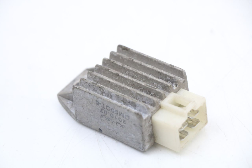 photo de REGOLATORE DI CARICA PEUGEOT V-CLIC VCLIC 50 (2007 - 2013) - Vista principale