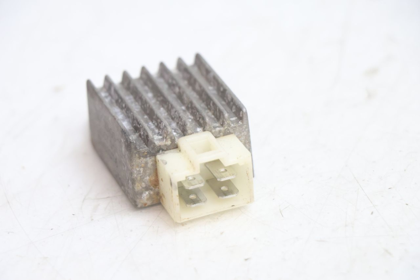 photo de REGOLATORE DI CARICA PEUGEOT V-CLIC VCLIC 50 (2007 - 2013) - Zoom sullo stato d'uso