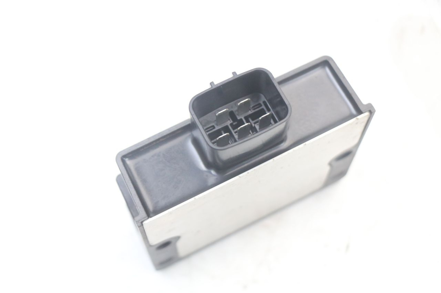 photo de REGOLATORE DI CARICA KAWASAKI VERSYS ABS 650 (2015 - 2018) - Altra angolazione