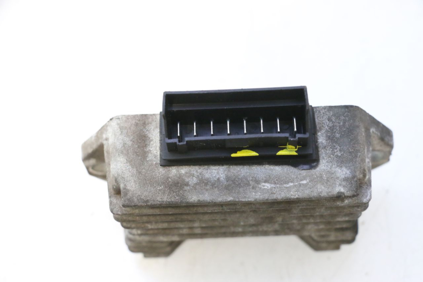 photo de REGOLATORE DI CARICA PIAGGIO VESPA LX 2T 50 (2005 - 2013) - Zoom sullo stato d'uso