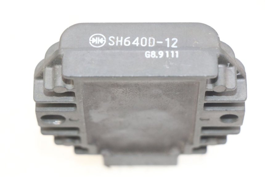 photo de REGOLATORE DI CARICA PIAGGIO VESPA LXV 125 (2006 - 2009) - Zoom sullo stato d'uso