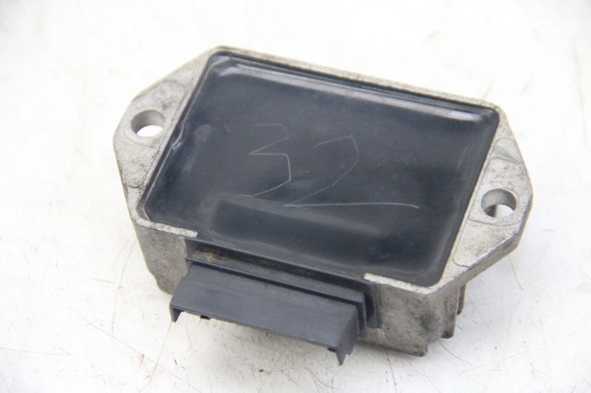 photo de REGOLATORE DI CARICA PIAGGIO VESPA SPRINT 2T 50 (2014 - 2018) - Vista d'insieme del prodotto