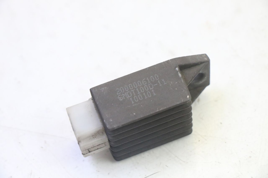 photo de REGOLATORE DI CARICA PEUGEOT VIVACITY NEW 2T 50 (2008 - 2017) - Primo piano tecnico