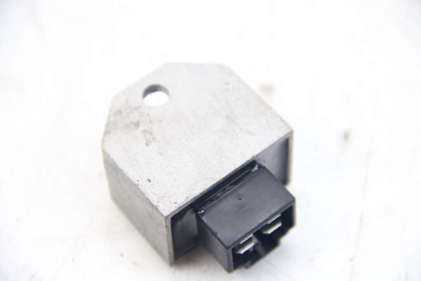 photo de REGOLATORE DI CARICA PEUGEOT VIVACITY NEW 4T 50 (2008 - 2017) - Zoom sullo stato d'uso