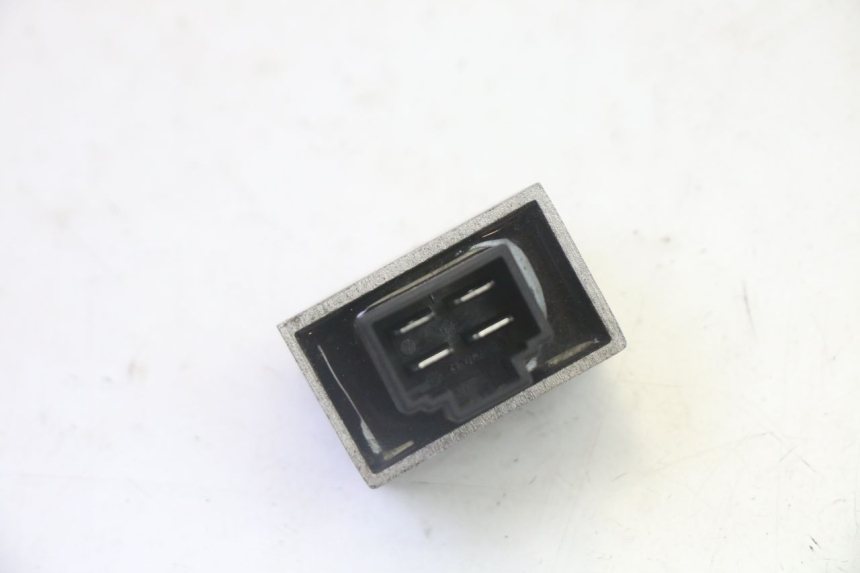 photo de REGOLATORE DI CARICA PEUGEOT VIVACITY NEW 4T 50 (2008 - 2017) - Zoom sullo stato d'uso