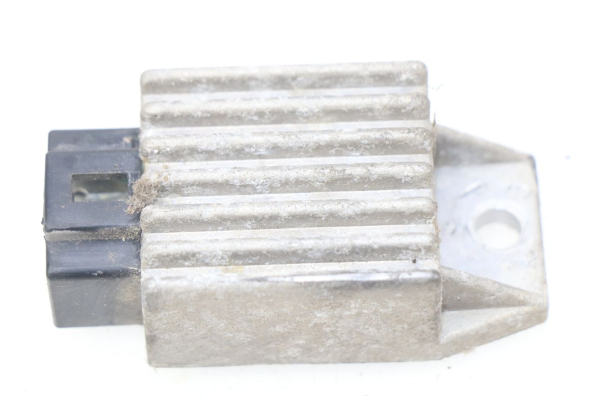 photo de REGOLATORE DI CARICA PEUGEOT VIVACITY 50 (1998 - 2003) - Vista principale