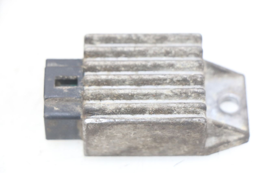 photo de REGOLATORE DI CARICA PEUGEOT VIVACITY 50 (1998 - 2003) - Vista principale