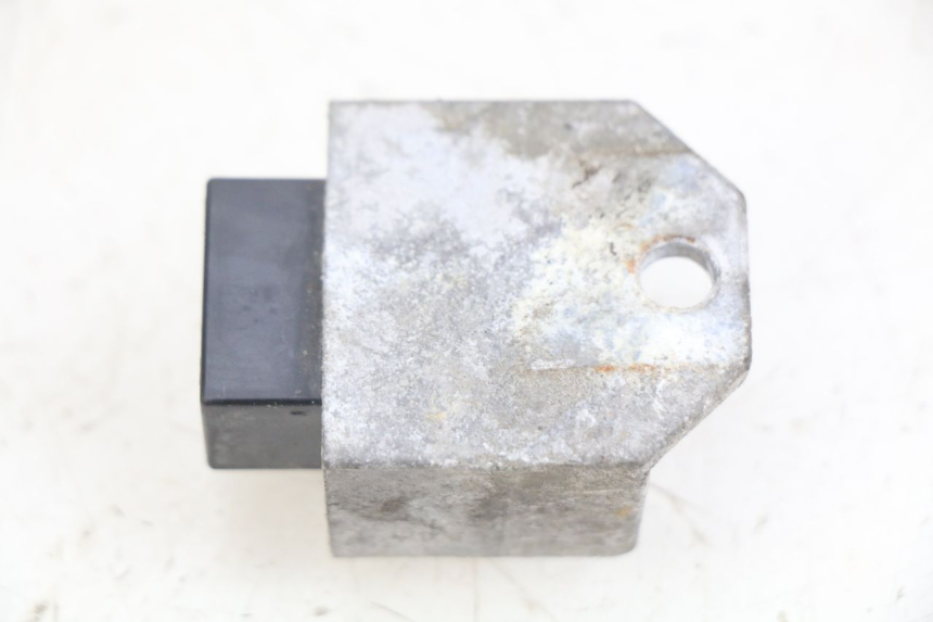 photo de REGOLATORE DI CARICA PEUGEOT VIVACITY 50 (2004 - 2009) - Dettaglio del componente