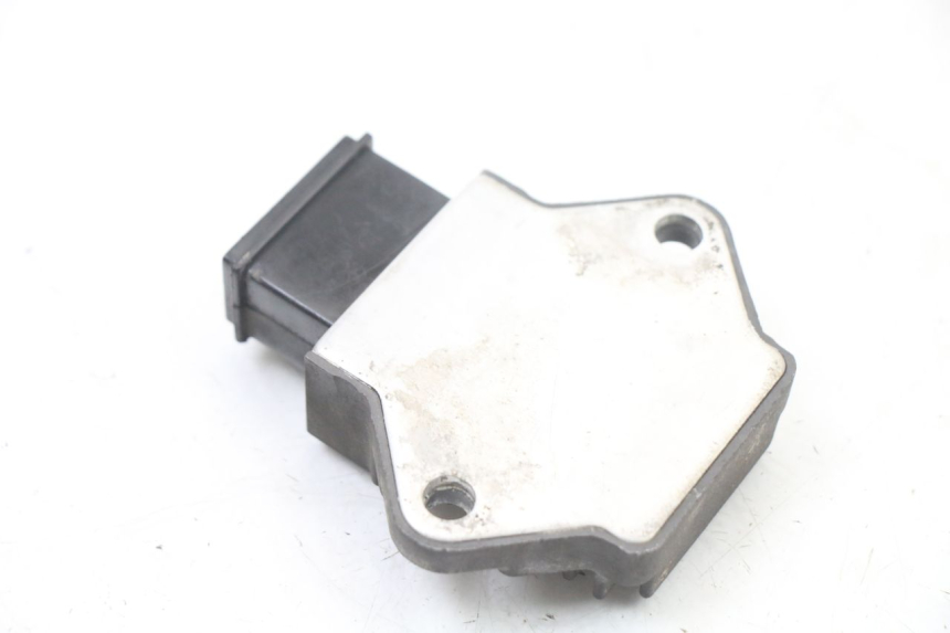 photo de REGOLATORE HONDA VT C2 SHADOW 750 (1997 - 2001) - Altra angolazione
