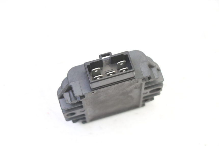 photo de Regolatore di carica MBK WAAP 125 (2008 - 2013) - Altra angolazione