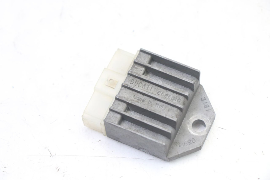 photo de REGOLATORE YAMAHA WHY 50 (1998 - 2000) - Vista principale