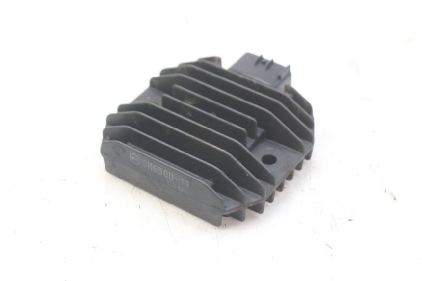 photo de Regolatore di carica YAMAHA X-CITY XCITY 125 (2007 - 2013) - Vista principale