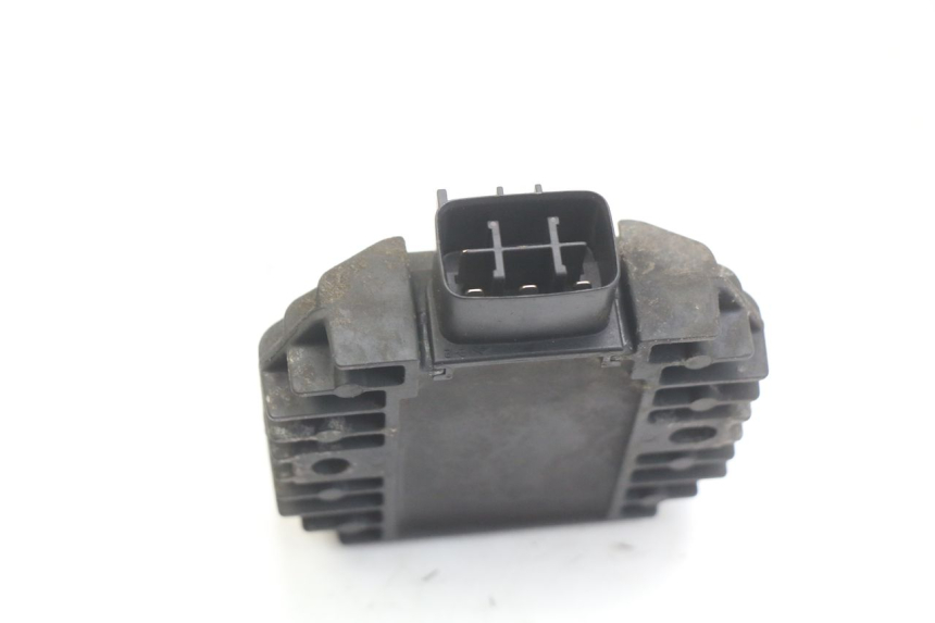 photo de Regolatore di carica YAMAHA X-CITY XCITY 125 (2007 - 2013) - Dettaglio del componente