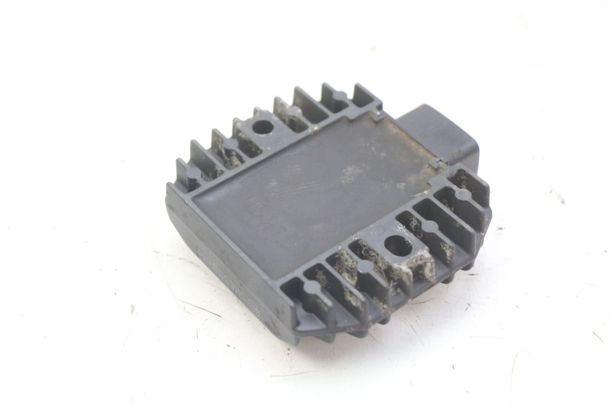 photo de Regolatore di carica YAMAHA X-CITY XCITY 125 (2007 - 2013) - Zoom sullo stato d'uso