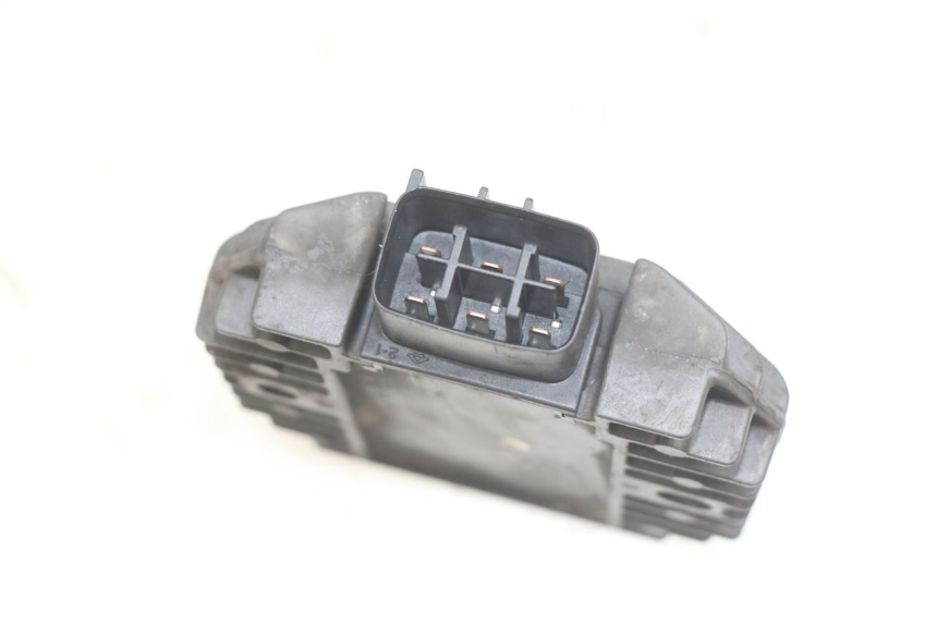 photo de REGOLATORE DI CARICA YAMAHA X-MAX XMAX 250 (2006 - 2009) - Dettaglio del componente