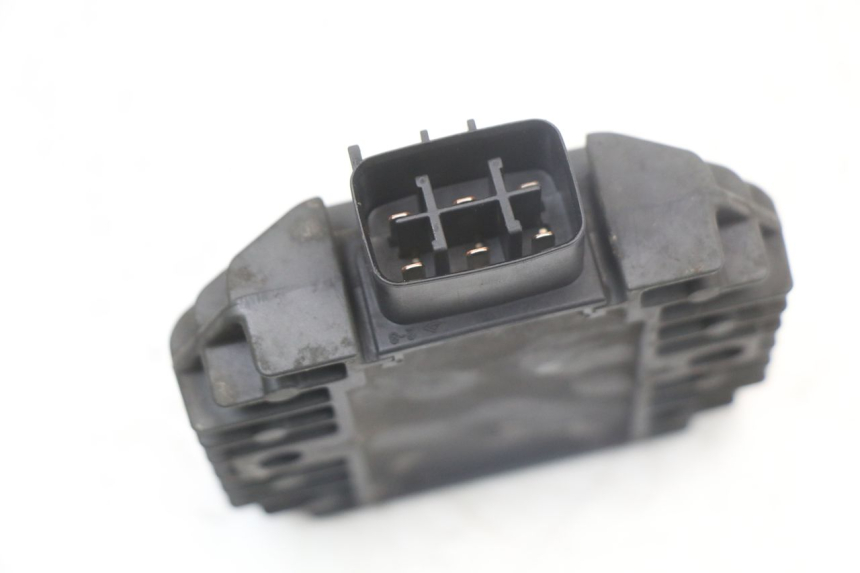 photo de REGOLATORE DI CARICA YAMAHA X-MAX XMAX 250 (2006 - 2009) - Zoom sullo stato d'uso