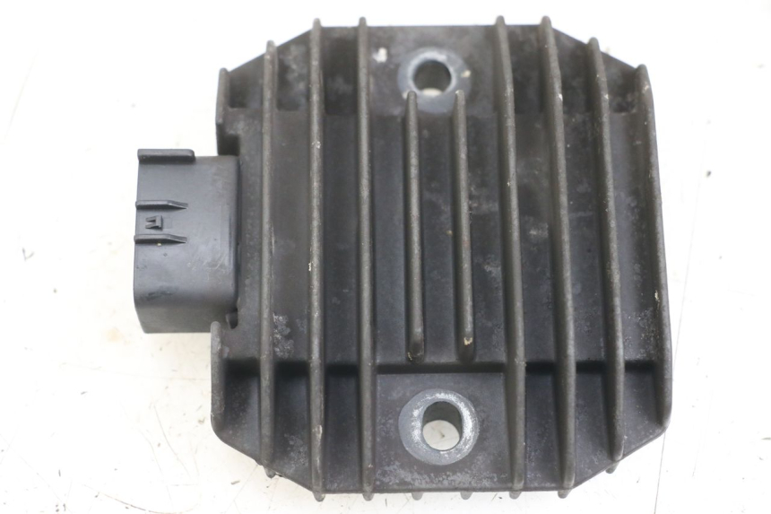 photo de REGOLATORE DI CARICA YAMAHA XMAX X-MAX 125 (2006 - 2009) - Vista principale