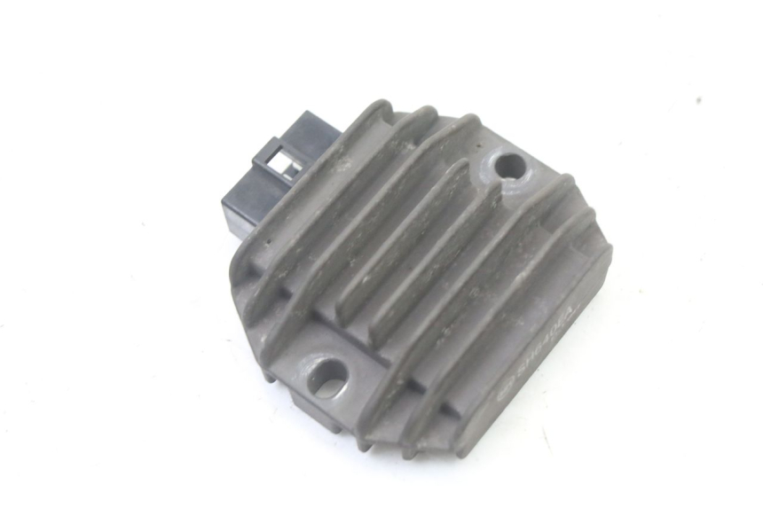 photo de REGOLATORE DI CARICA YAMAHA X-MAX XMAX 125 (2010 - 2013) - Dettaglio del componente