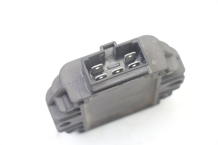 photo de REGOLATORE DI CARICA YAMAHA X-MAX XMAX 125 (2010 - 2013) - Zoom sullo stato d'uso