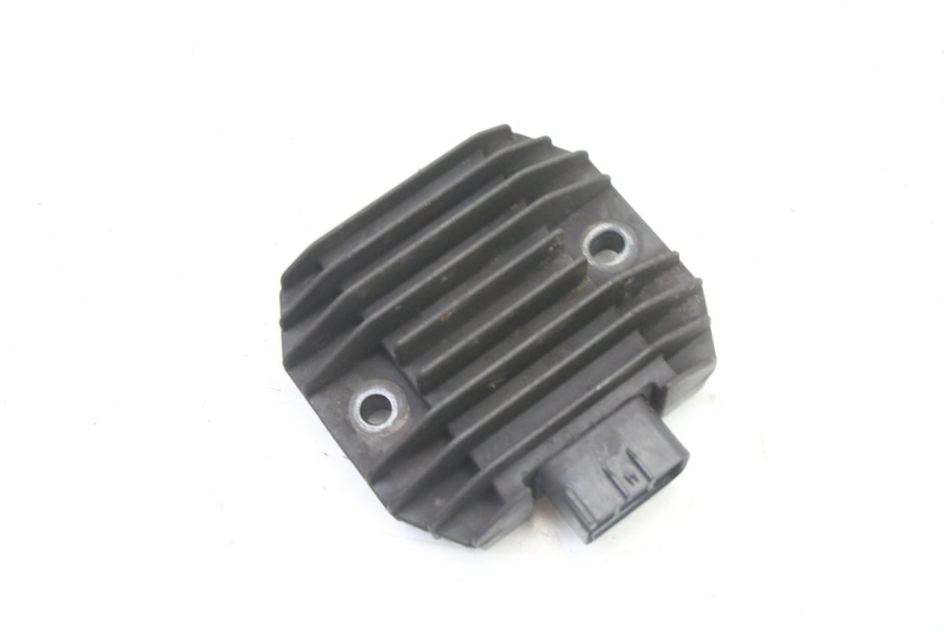 photo de REGOLATORE DI CARICA YAMAHA XMAX X-MAX 125 (2006 - 2009) - Vista principale