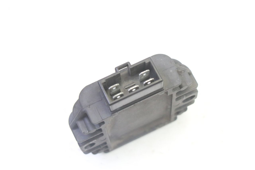 photo de REGOLATORE DI CARICA YAMAHA X-MAX XMAX 125 (2010 - 2013) - Zoom sullo stato d'uso