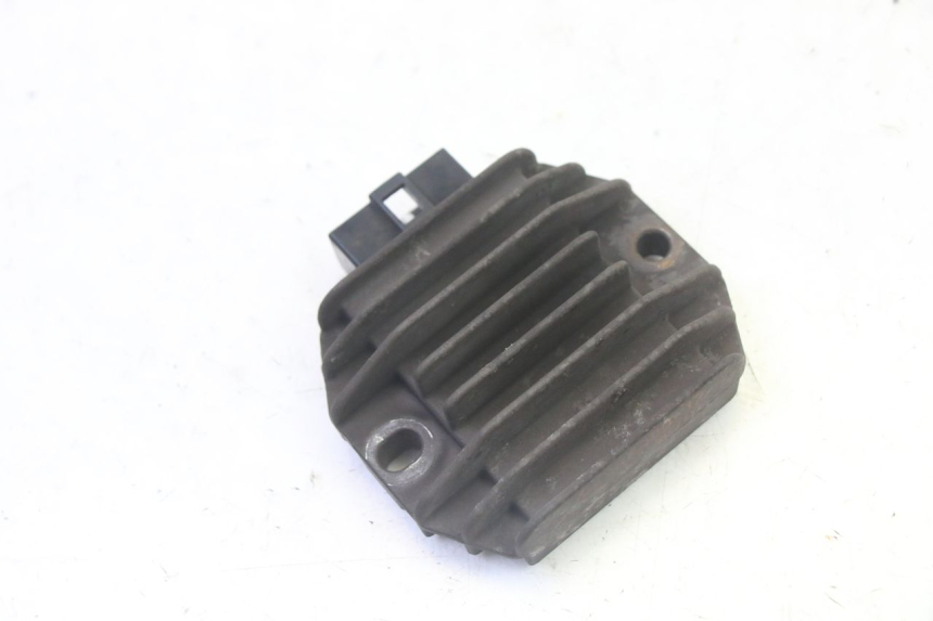 photo de REGOLATORE DI CARICA YAMAHA X-MAX XMAX 125 (2010 - 2013) - Dettaglio del componente
