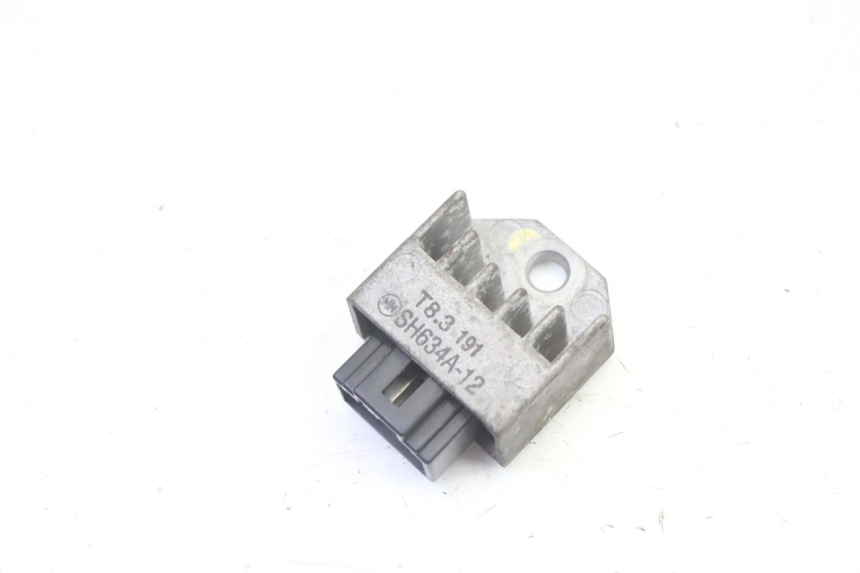 photo de REGOLATORE DI CARICA HONDA X8R 50 (1998 - 2003) - Vista principale