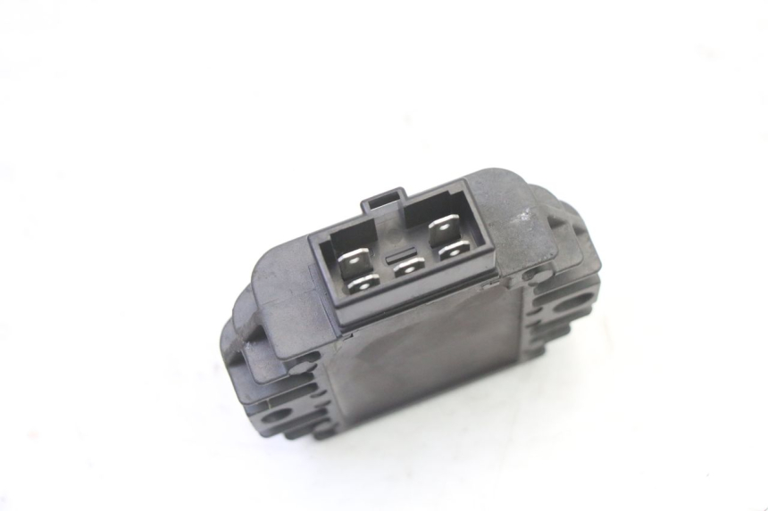 photo de REGOLATORE DI CARICA PIAGGIO X9 EVOLUTION 125 (2003 - 2007) - Zoom sullo stato d'uso