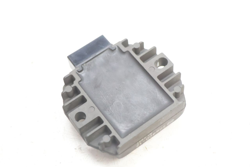 photo de REGOLATORE DI CARICA PIAGGIO X9 EVOLUTION 125 (2003 - 2007) - Zoom sullo stato d'uso