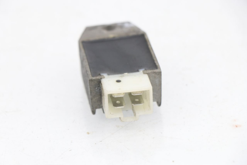 photo de REGOLATORE DI CARICA RAZZO XENON 4T 50 (2008 - 2012) - Zoom sullo stato d'uso