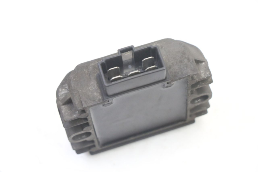 photo de REGOLATORE DI CARICA PIAGGIO XEVO - X EVO 125 (2007 - 2017) - Zoom sullo stato d'uso