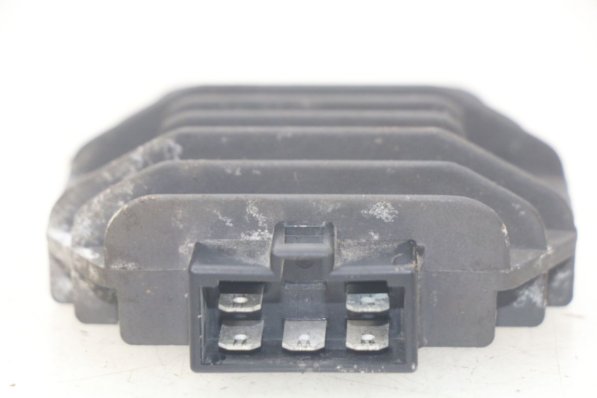 photo de REGOLATORE DI CARICA SUZUKI XF FREEWIND 650 (1997 - 2003) - Dettaglio del componente